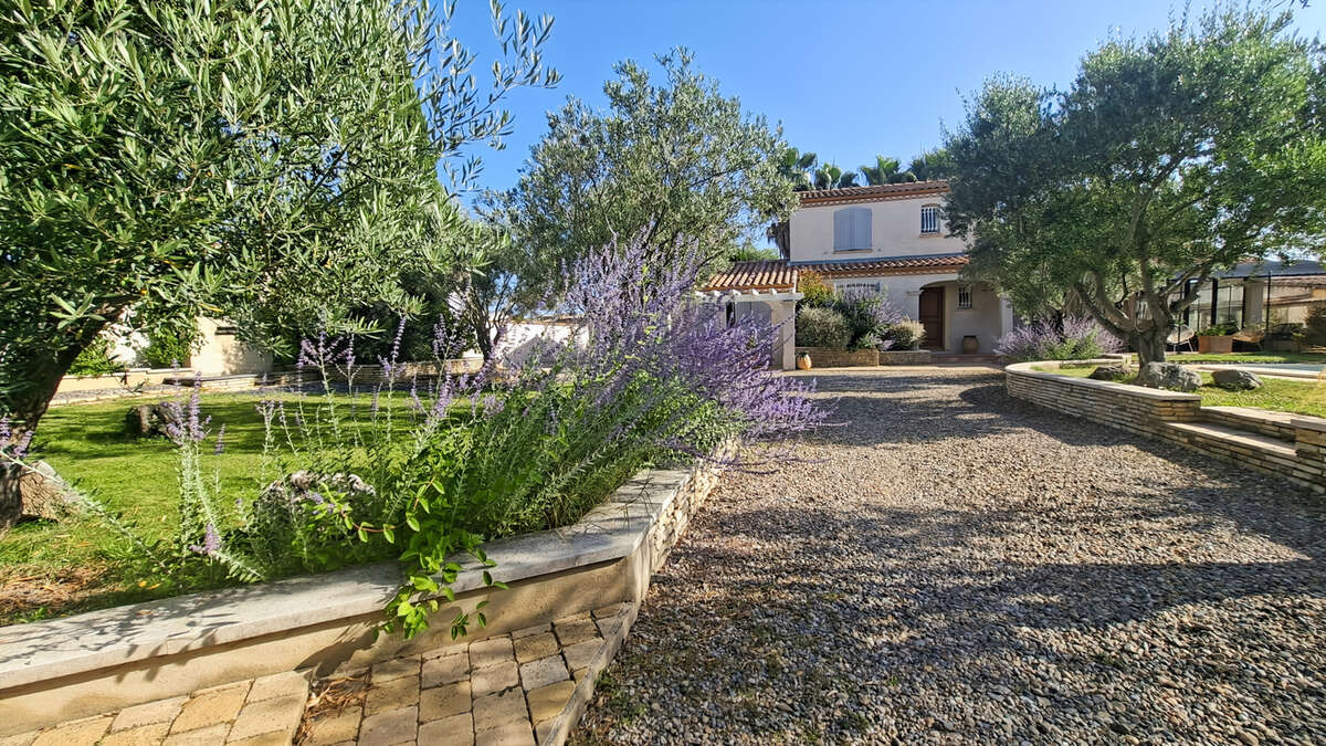 Maison à MARAUSSAN