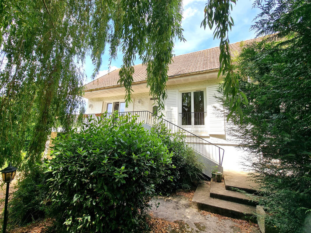 Maison à MELUN