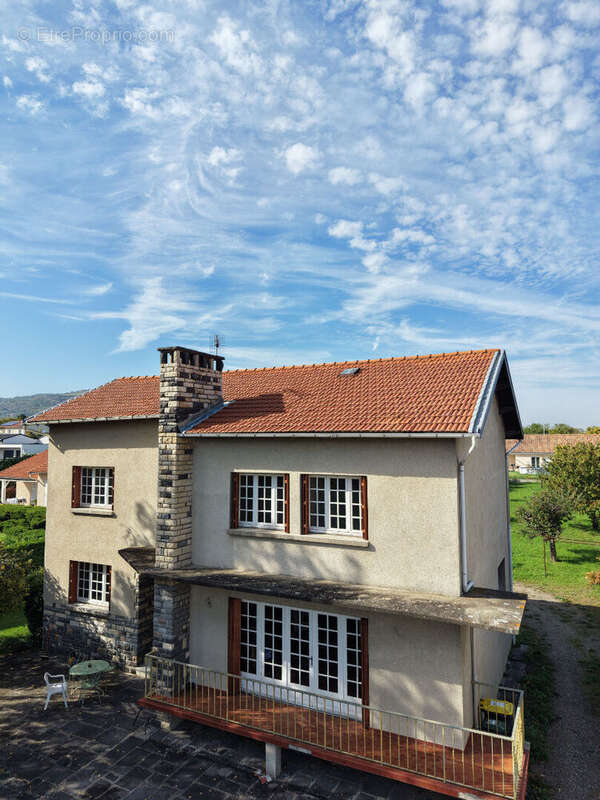 Maison à ORCET