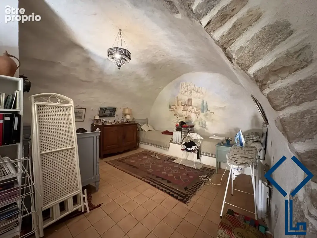 Maison 5 pièces 156 m² à vendre à Cazilhac (34190) - photo 8