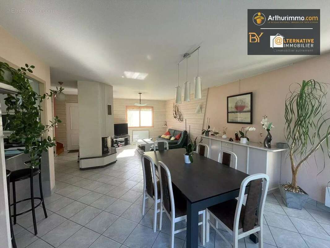 Maison à LA GUERCHE-DE-BRETAGNE