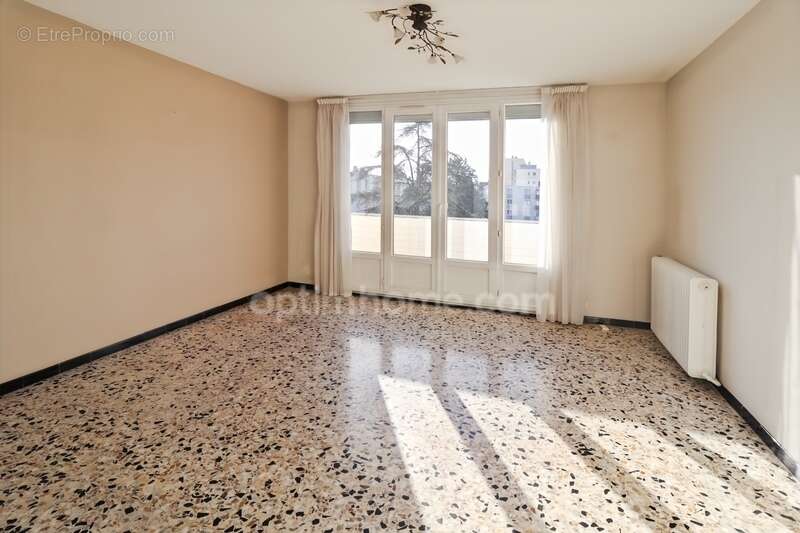 Appartement à SEYSSINET-PARISET