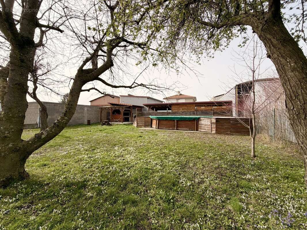 Maison à LEMPDES