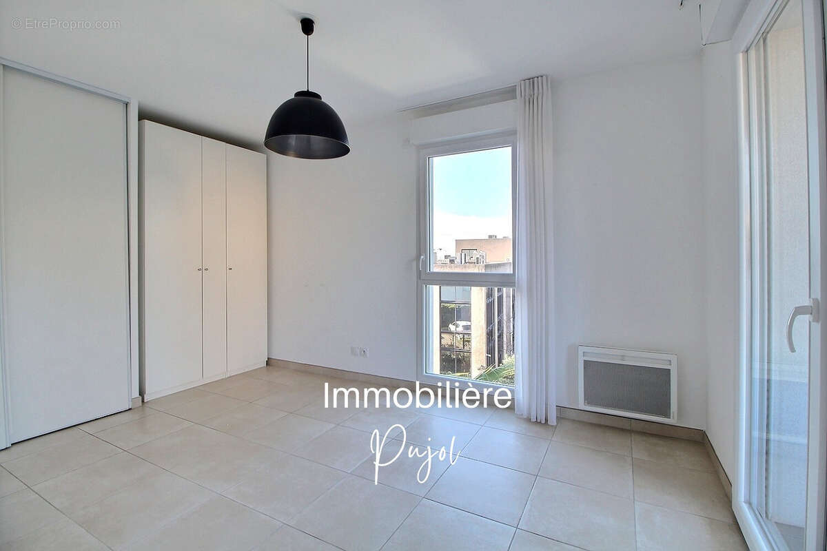 Appartement à MARSEILLE-8E