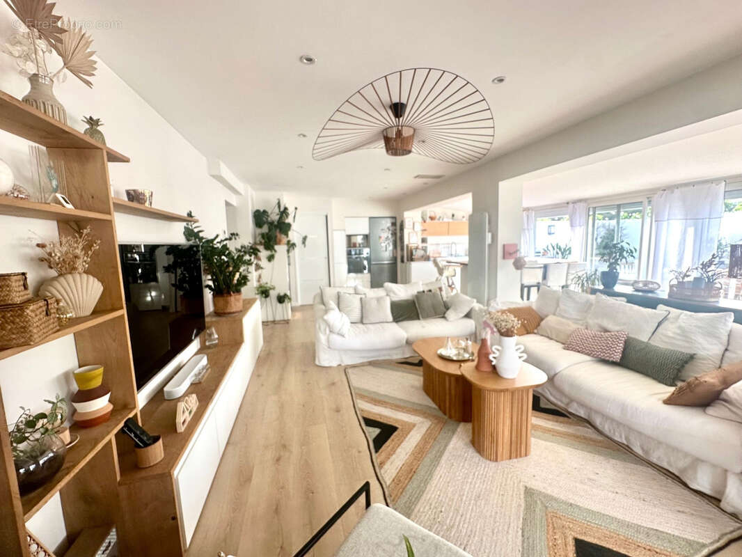 Maison à CANDILLARGUES