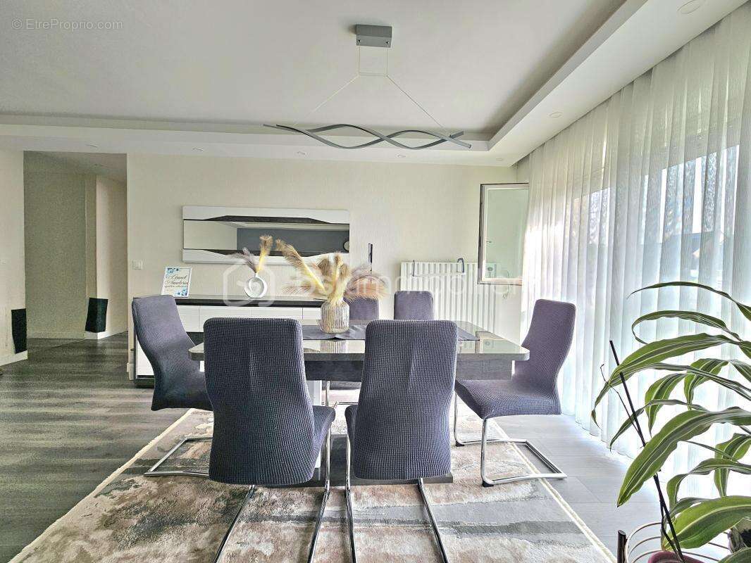 Appartement à NEMOURS