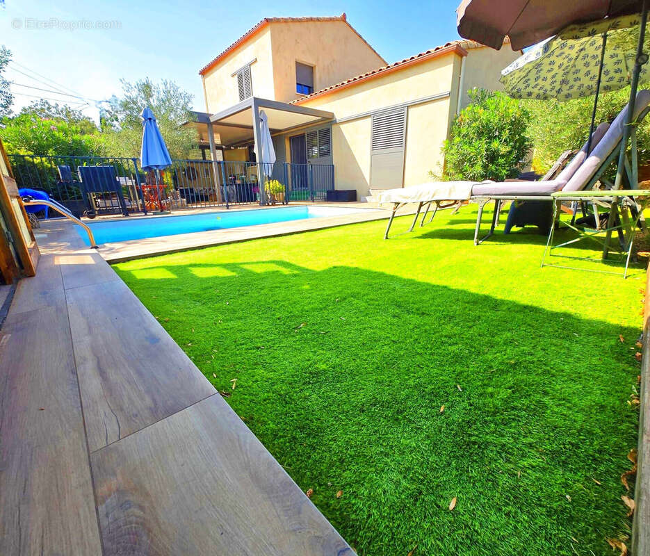 A vendre villa 3 chambres piscine - photo 5