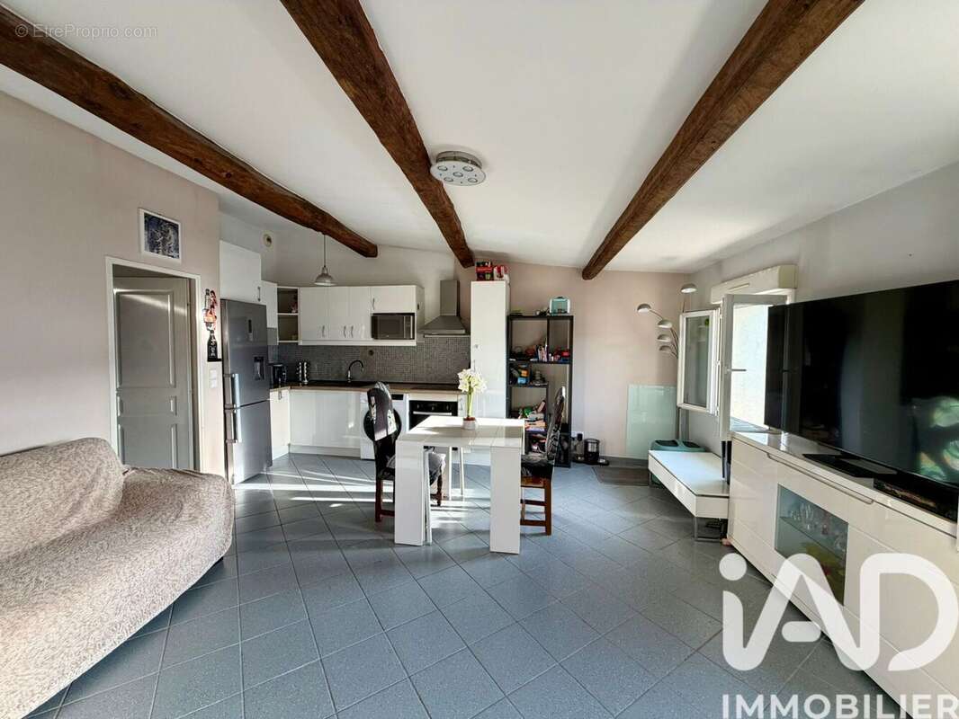 Photo 3 - Appartement à CUGES-LES-PINS