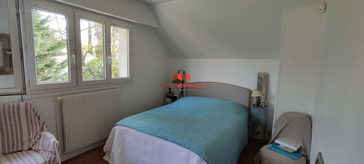 Maison à LA CELLE-SAINT-CLOUD