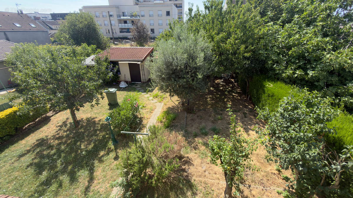 Maison à vendre à Athis-Mons   168 m2 avec jardin et garage - photo 8