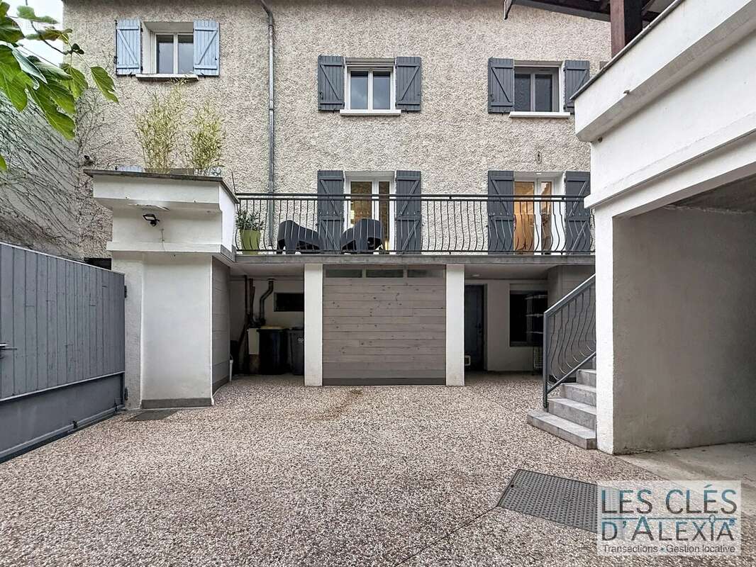 Maison de ville Vernaison Centre 180m² - photo 5