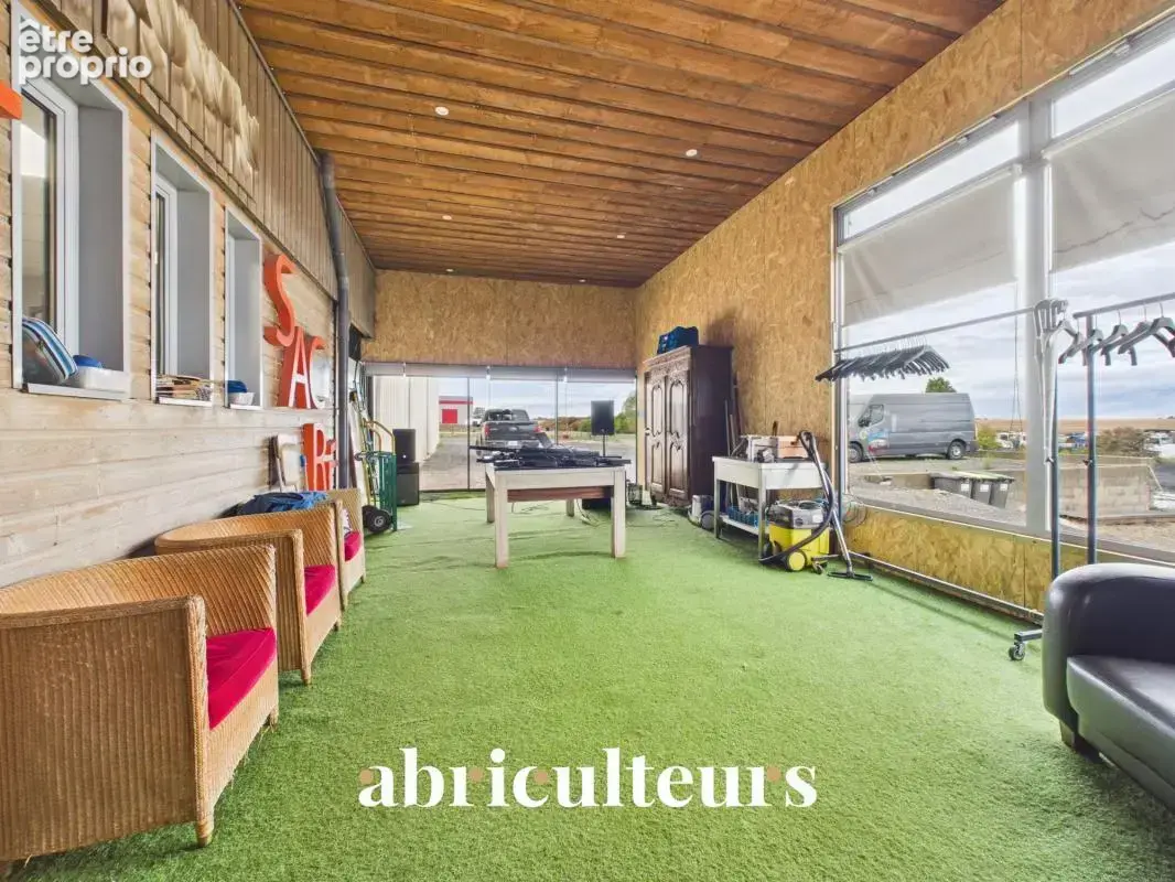 Ensemble Immobilier Rare & Polyvalent : 360 m² de Local Pro + 460 m² d'Habitation sur Terrain de + 6 000 m² en vente à TREMBLAY  - photo 10