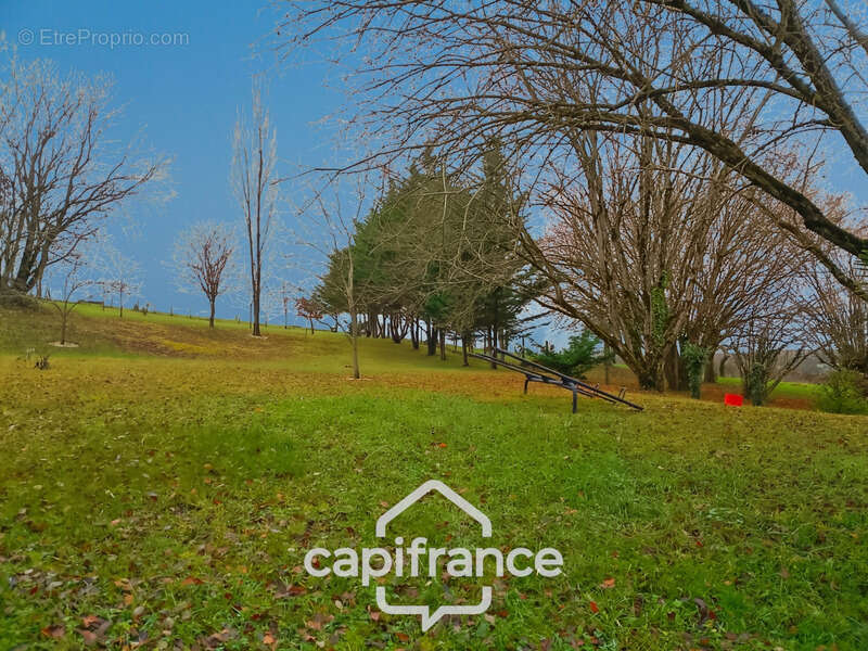 Maison à SAULX-LE-DUC