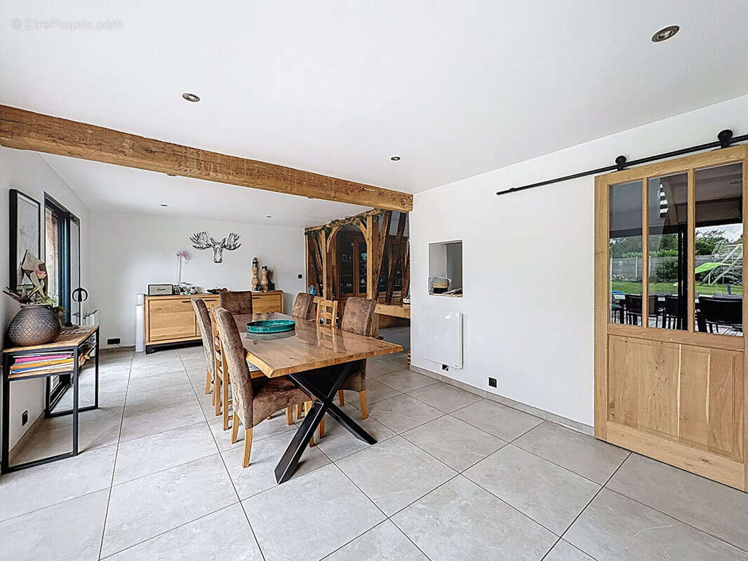 Maison à BEUZEVILLE