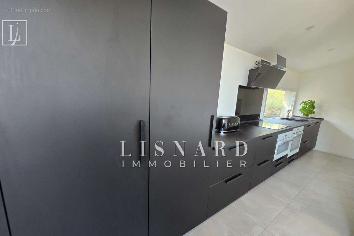 Maison 118 m² à Vallauris  - photo 5