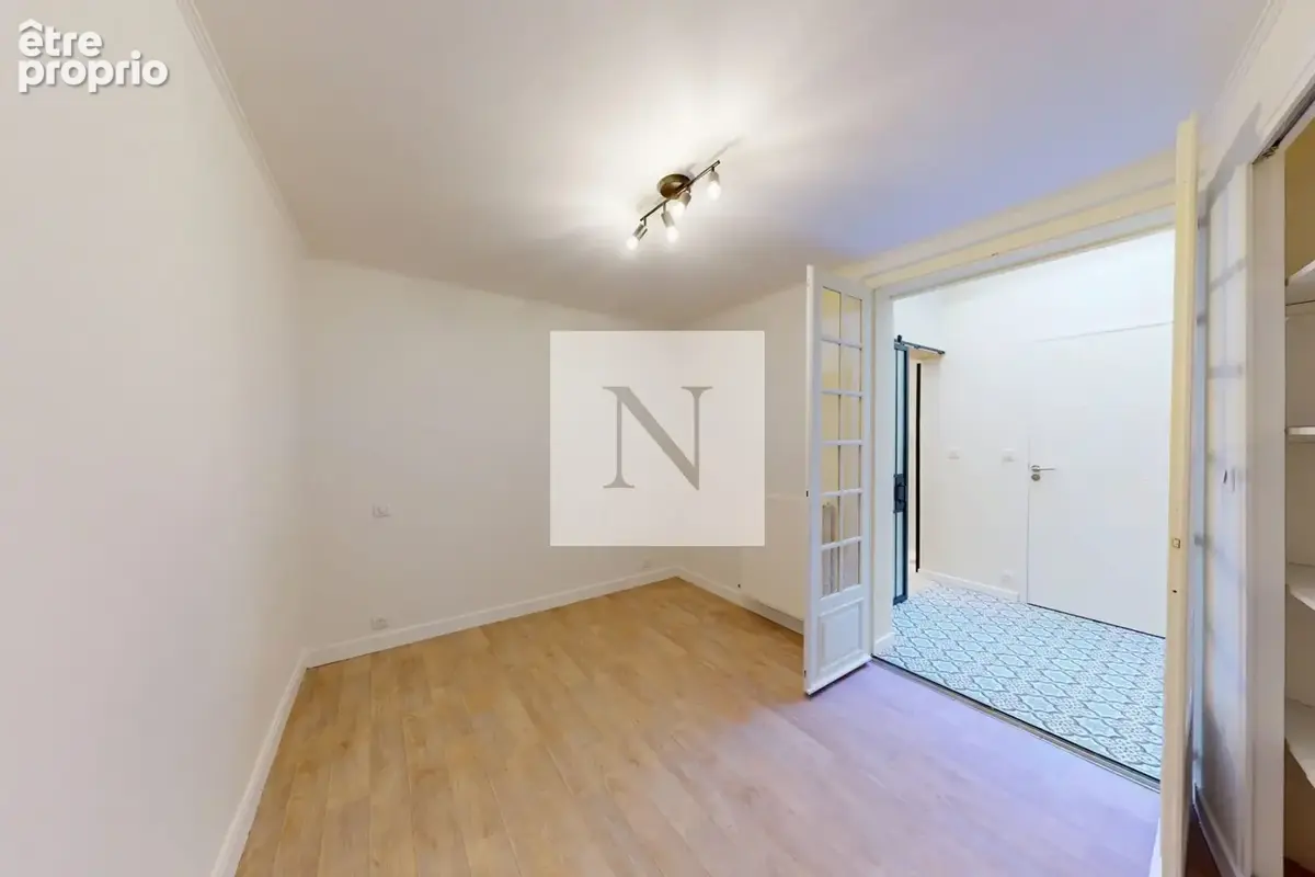 Appartement 2 pièces 63 m² à vendre à La Rochelle (17000) - photo 8