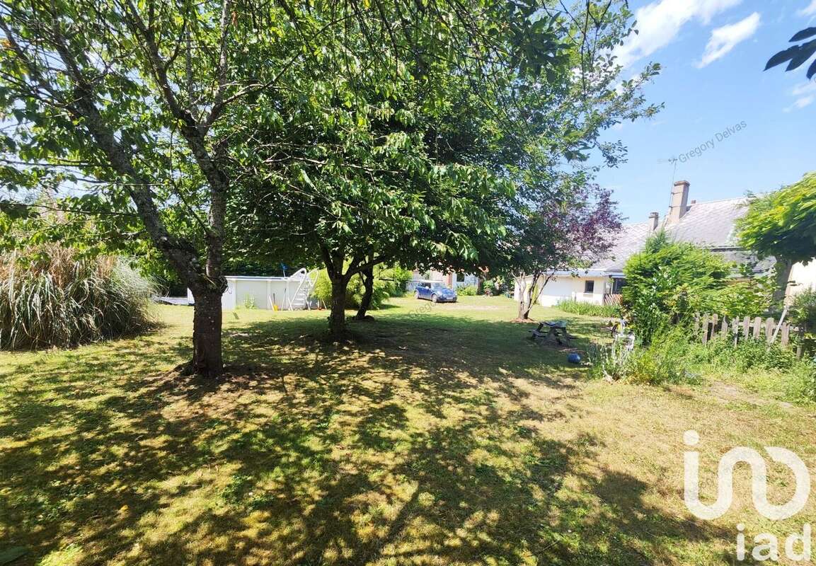 Photo 4 - Maison à COURCY-AUX-LOGES