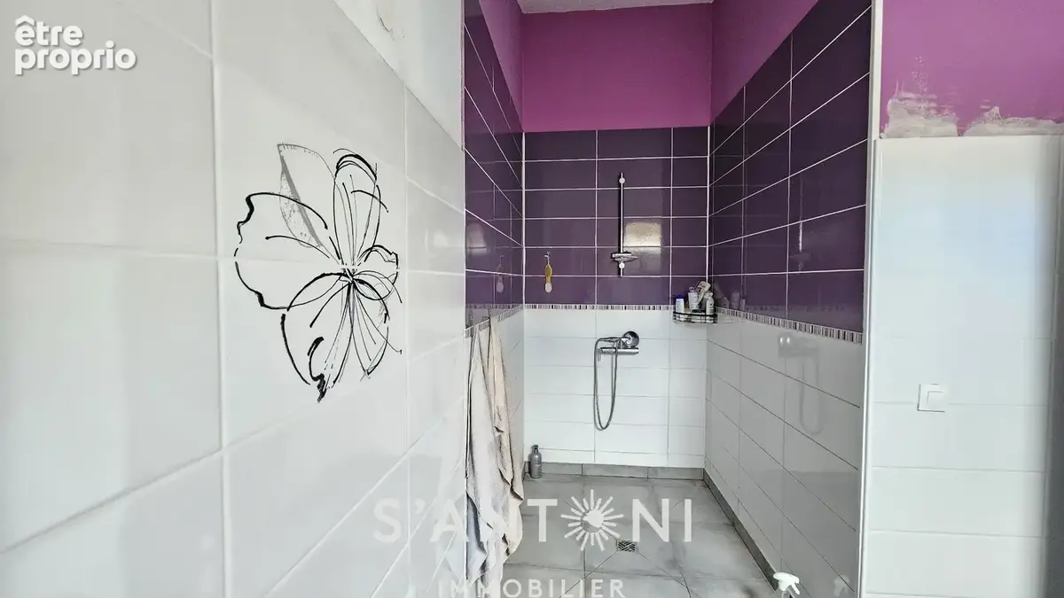 Immeuble de 200m² rénové et loué - photo 8