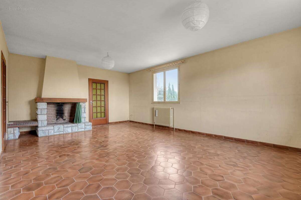 Maison de 235 m² – Toulouse Pouvourville – Opportunité - photo 16
