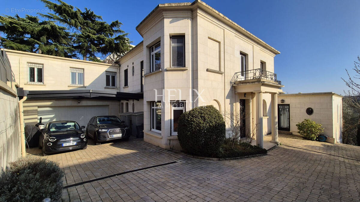 Maison à SAINT-GERMAIN-EN-LAYE