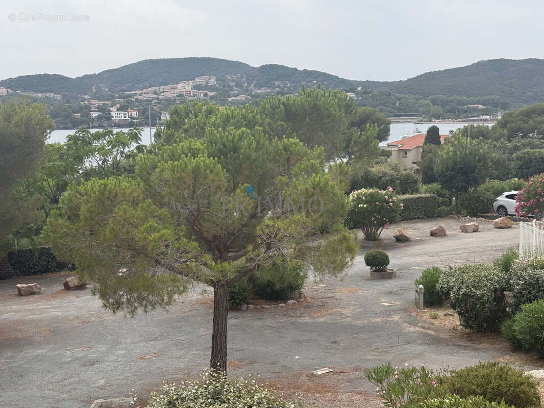 Agay studio mer et commerces a pied - photo 5