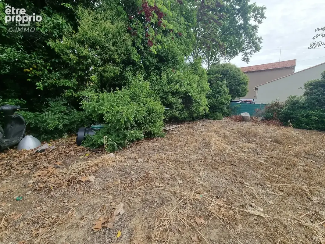 Photo Terrain à Espondeilhan au prix de 58 000€