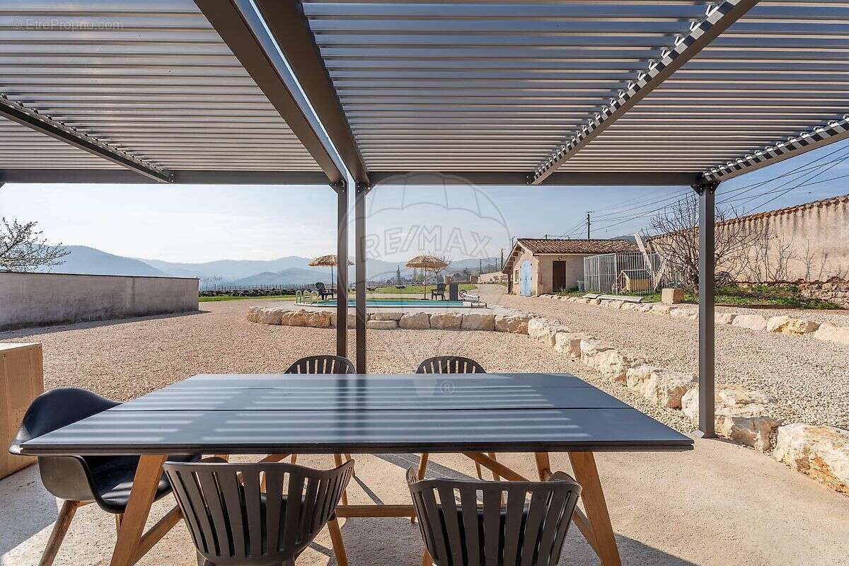 Maison à ODENAS
