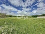 Terrain à CHEVINCOURT