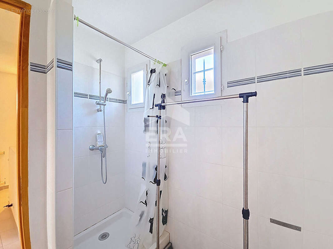 Maison à PIERREVERT