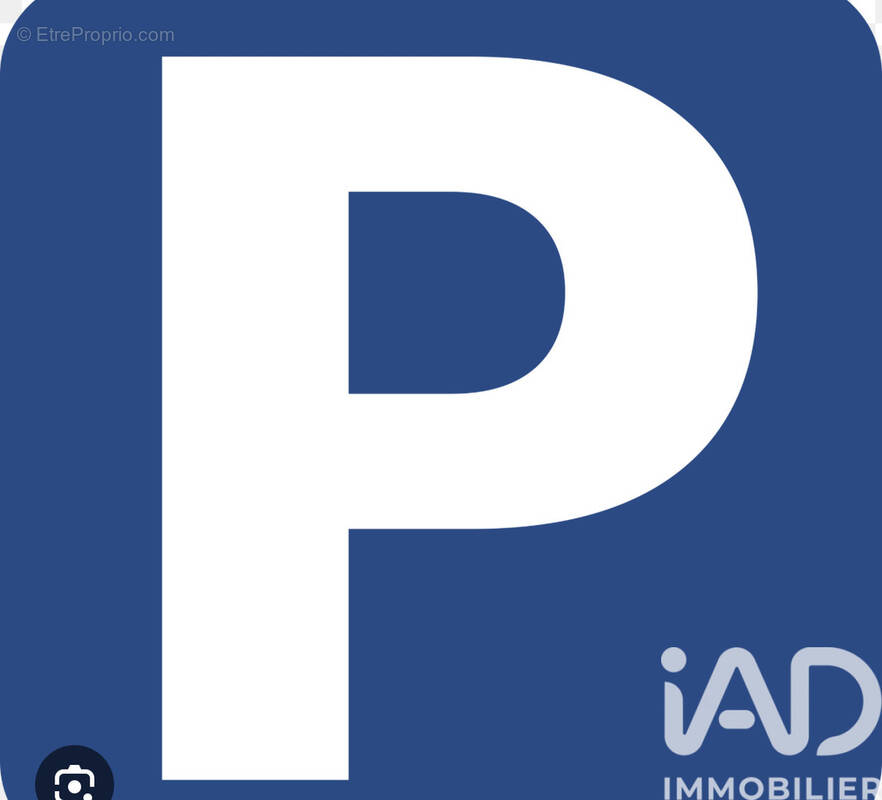 Photo 1 - Parking à CANNES