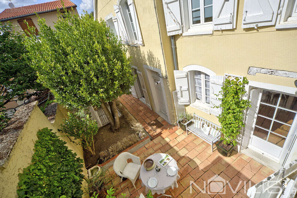 Maison à MONTASTRUC-LA-CONSEILLERE