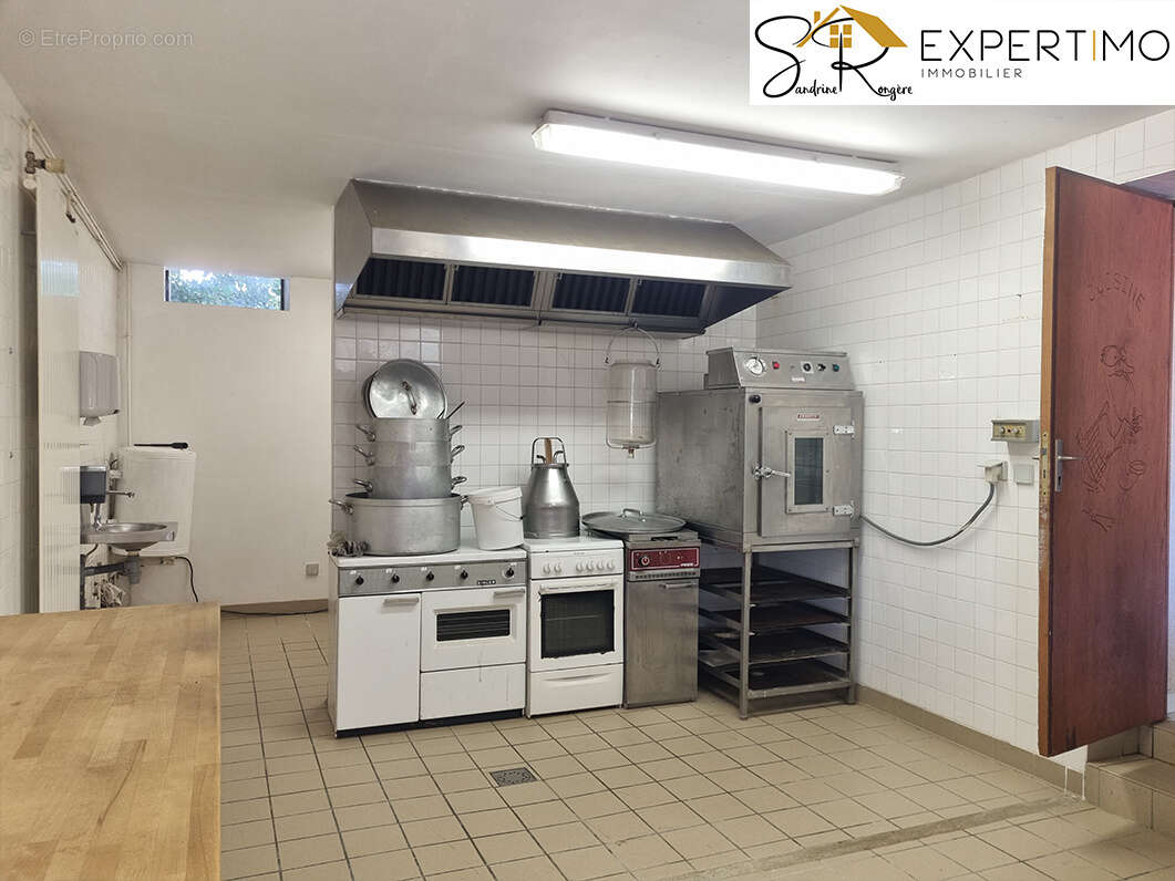 A Servant, Maison de 240 m2 sur parcelle de 2 011m2. - photo 13