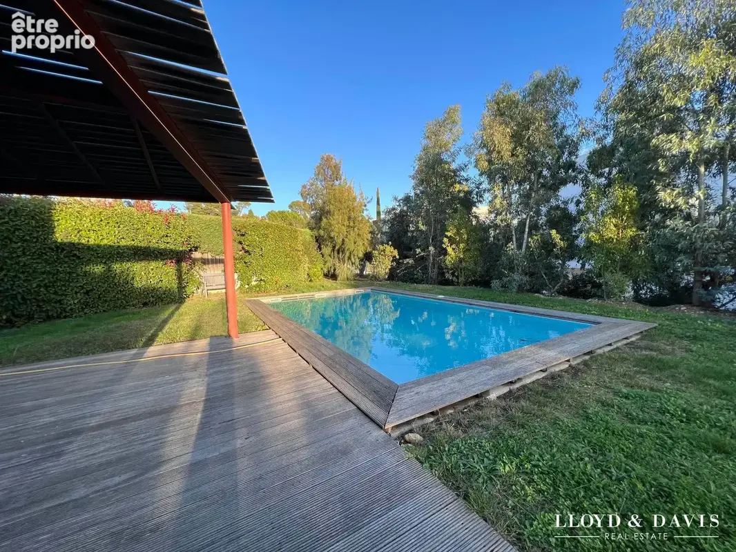 Maison 7 pièces 240 m² à vendre à Montpellier (34000) - photo 1