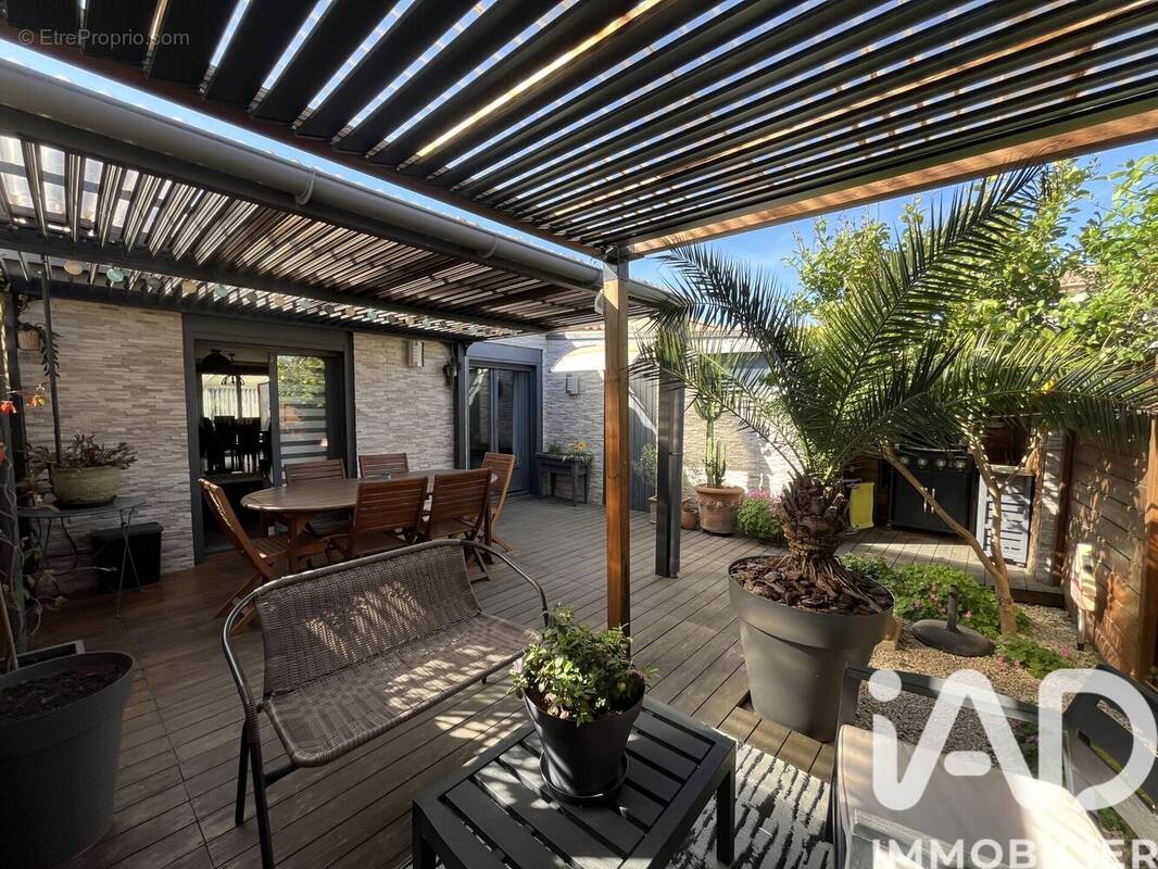 Photo 1 - Maison à COURSAN