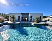 Maison à SAINTE-HELENE