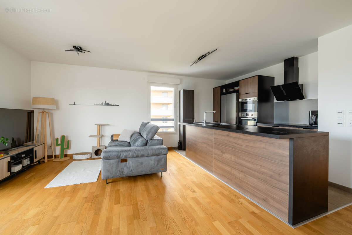 Appartement à ANNECY-LE-VIEUX