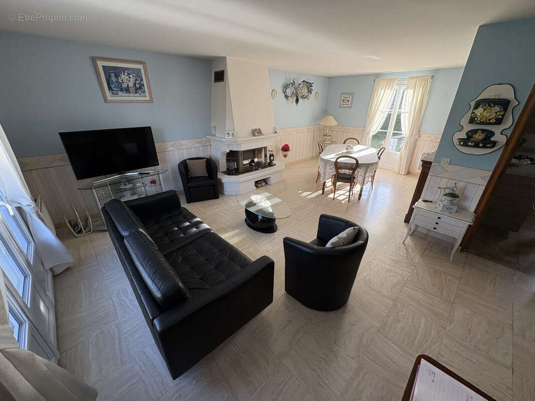 Maison à PRINGY