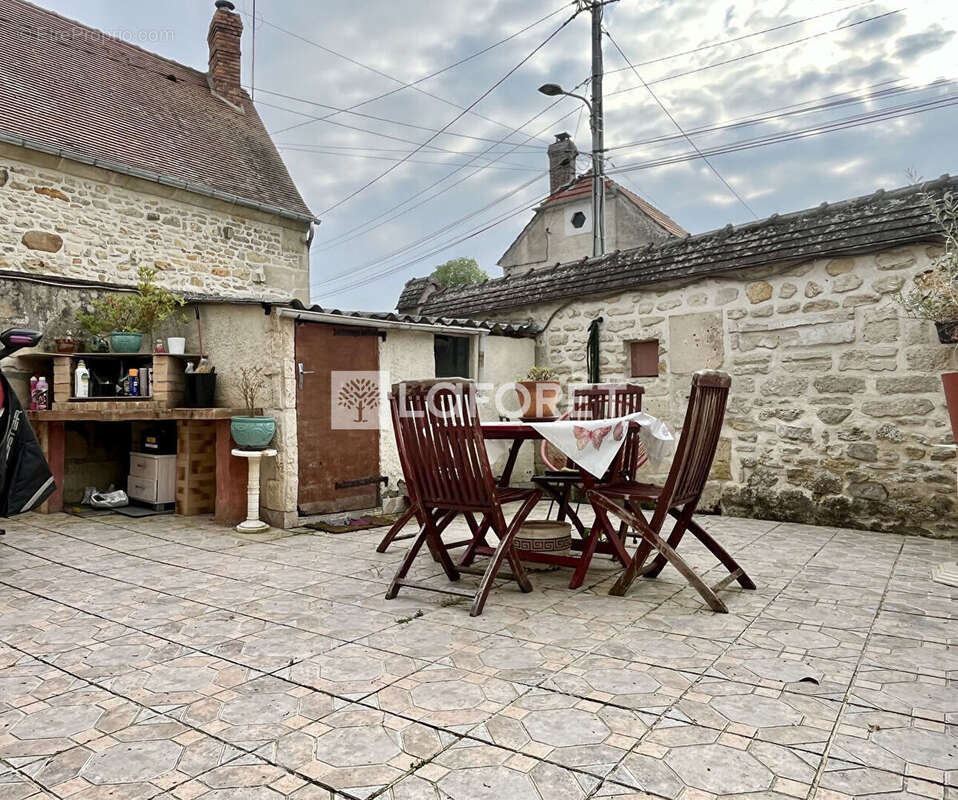 Maison Bury 4 pièce(s) 96 m2 - photo 12