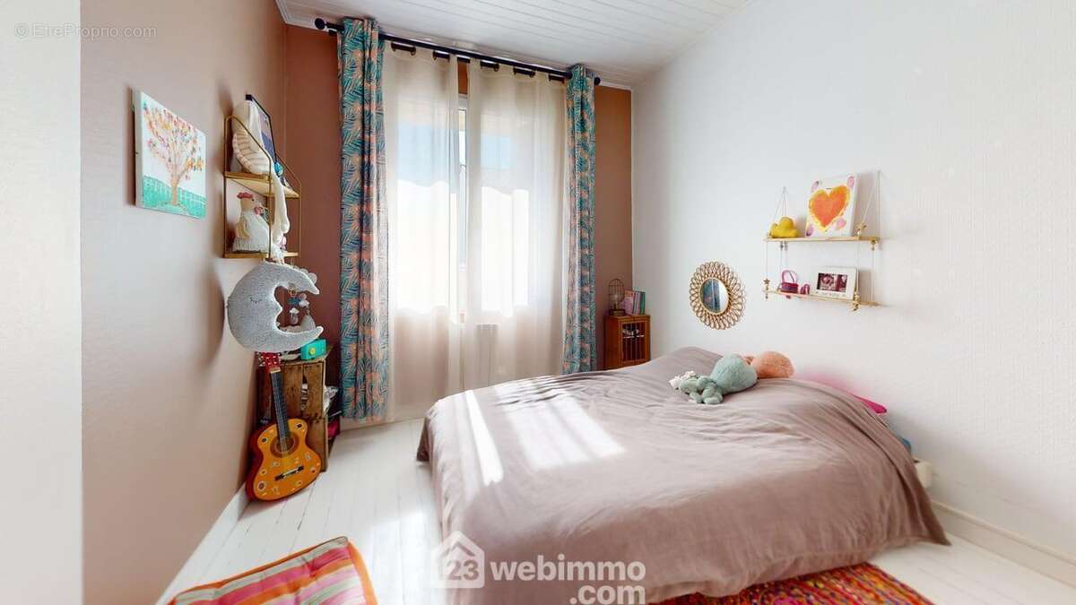 Chambre 2 large et agréable