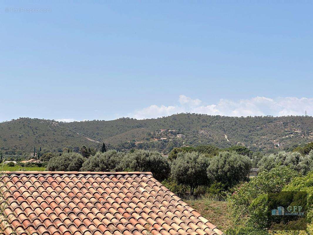Maison à LA LONDE-LES-MAURES