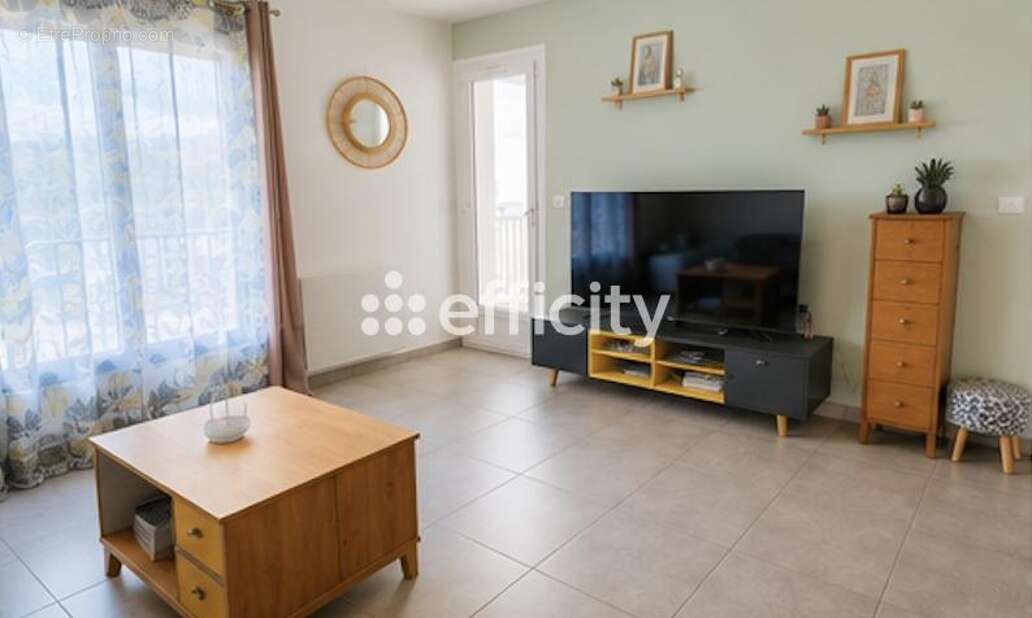 Appartement à CHATEAUNEUF-LES-MARTIGUES