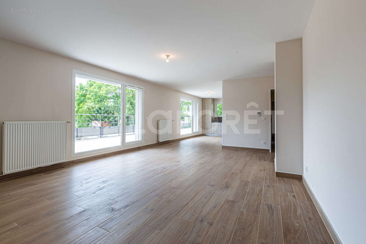 Agence immobiliere laforet - "bambou" - annecy / seynod - appartement t3 de 79.91m² - terrasse de 42.94m² - garage en option - d - photo 5