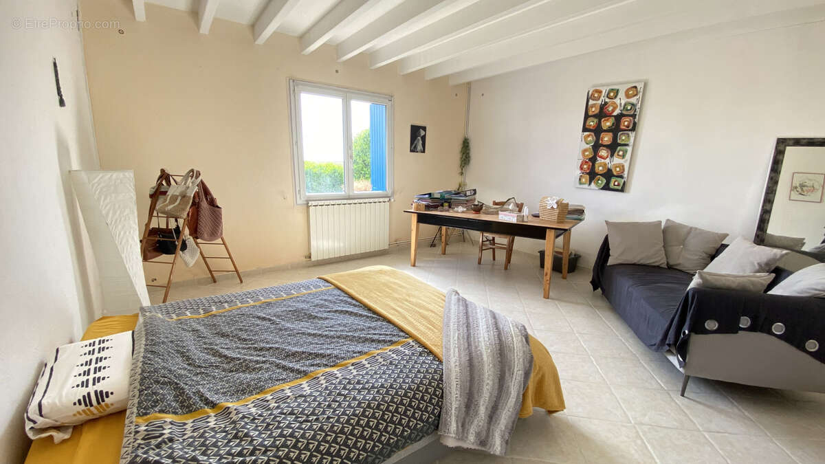 Maison à SAINT-FORT-SUR-GIRONDE