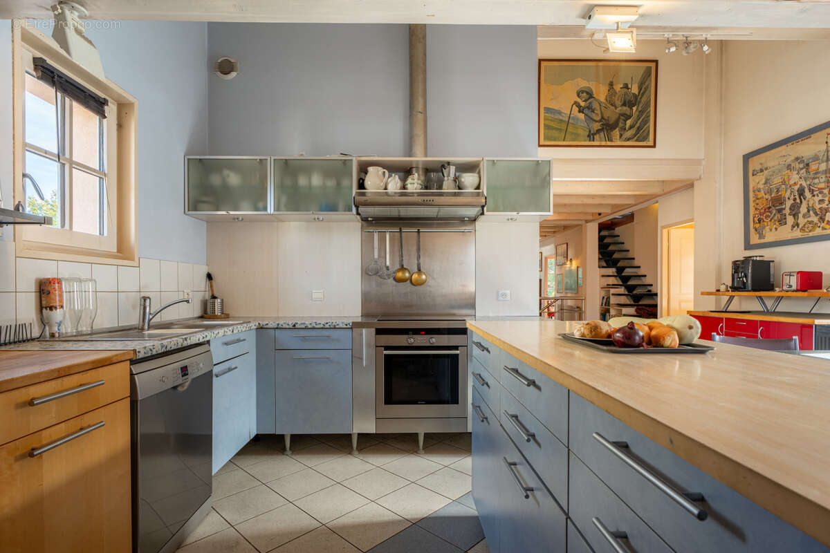 Appartement à FERNEY-VOLTAIRE