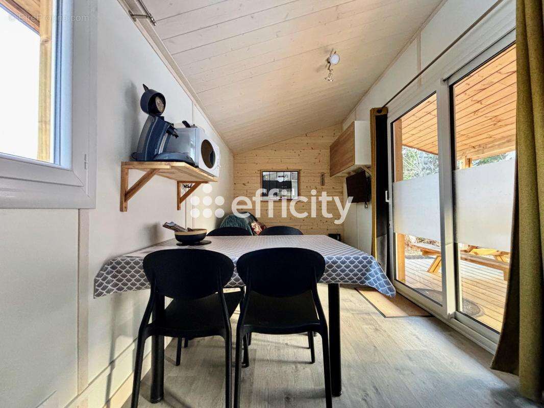 Maison à SAINT-LEGER-LES-MELEZES