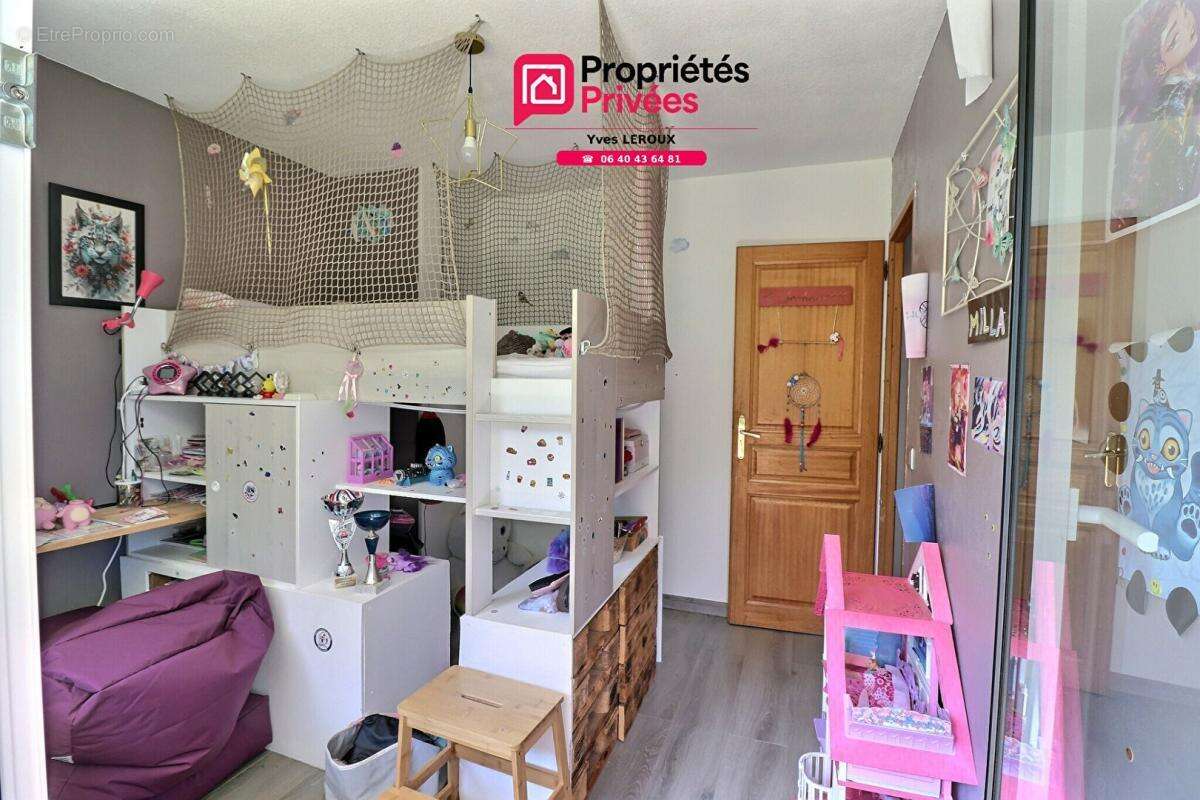 Appartement  T4 100m² Duplex/jardin - photo 10
