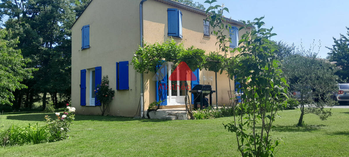 Maison à LARAGNE-MONTEGLIN
