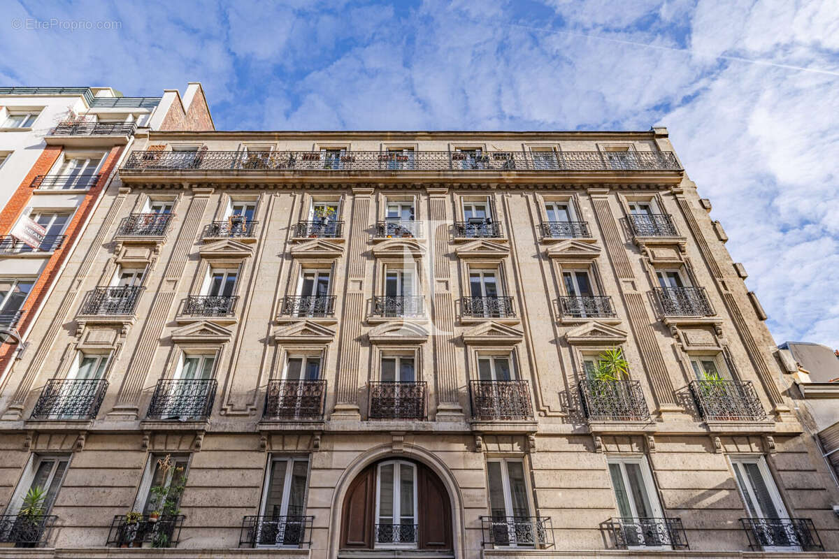 Appartement à PARIS-15E