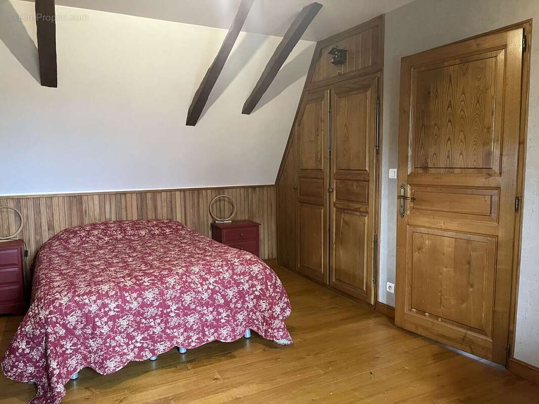 Chambre 1 - Maison à LIVERNON