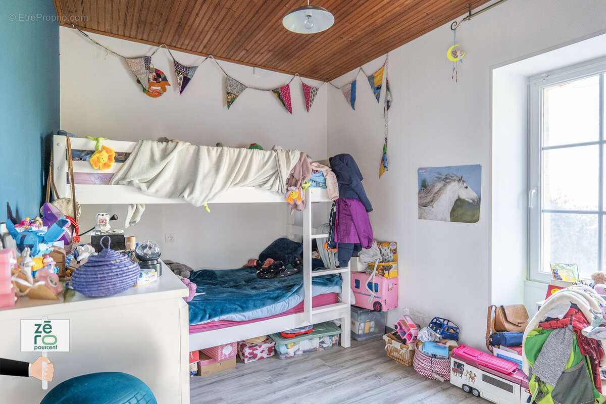 Maison à CHATEAUNEUF